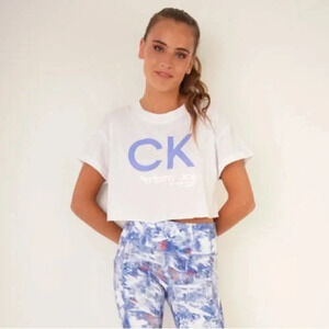 Calvin Klein Women S Cropped Logo T-Shirt White Size Large BRAND NEW WITH TAGS